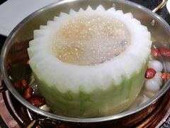 -得意咚瓜·顺德鱼生·冬瓜盅火锅