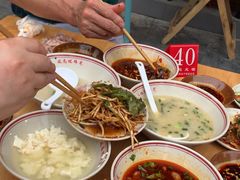 -老方桌烂蹄花川菜馆(九龙坡店)
