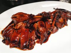 老头儿卤鸭（半只）-老头儿油爆虾·1987杭州烟火味(湖滨银泰in77D区店)