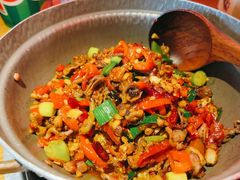 土家锅气爆鸡杂-吃饭皇帝大(合生汇店)