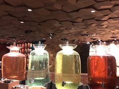 -星巴克臻选(上海中环广场2F店)