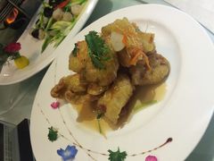-车之谷·汽车文化主题餐厅(汽开店)