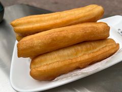 蘸汤小油条-叶派龙虾•招牌香辣蟹·海鲜(中海国际店)