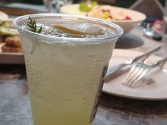 -芭莉与彩虹西餐厅(成都合生汇店)