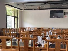 -杨记清芳牛肉拉面(宝龙广场店)