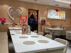 -呷哺呷哺(融创茂店)