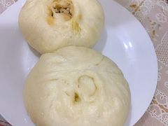 蟹黄包-兴国长鱼汤店