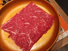 -牛YO寿喜烧·铁板烧和牛火锅自助(市府恒隆店)