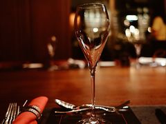 -恰餐厅及酒吧 CHAR Bar & Grill (北京丽都皇冠假日店)