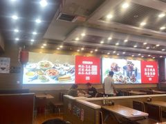 -顺溜·手工刀削面·黑金店(铜锣湾店)