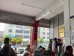 -电厂猪脚粉快餐店