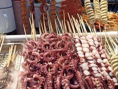 -八一路好吃街(雨田商务大厦店)