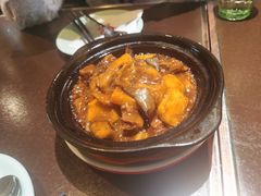 地三鲜烧牛腩-有璟阁港式餐厅(国贸商城店)