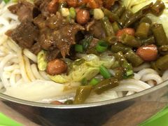 -卓雅桂林米粉
