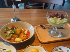 -满满初牛·炭烧牛肉专门店(国大店)