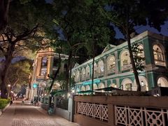 -星巴克臻选(广州沙面店)