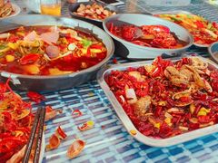 -去吃小龙虾·江湖菜·烧烤(南滨路店)