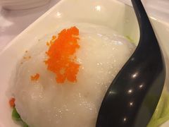 -鲜入围煮花胶鸡海鲜火锅