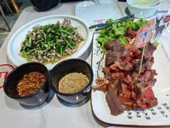 -乔家小院•非遗驴肉•本地小海鲜(滨河路店)