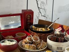 -品鲜村农家菜·阳澄湖大闸蟹(总店)