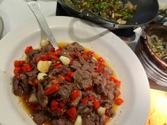 -费大厨辣椒炒肉(高铁吾悦广场店)