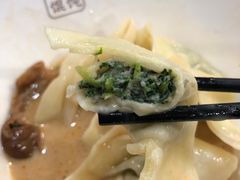 -潘国仙耳光馄饨(黄家阙路店)