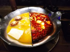 -湊湊火锅·茶憩(杭州湖滨银泰in77店)