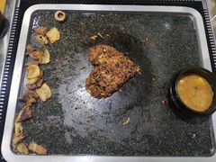 -小黑猪石板烤肉(美食街店)