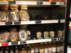 零售区-星巴克(香港国际机场44号闸店)