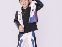 -东方童话儿童摄影(万州店)