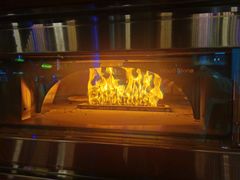 -城市大道红炉披萨烘焙坊