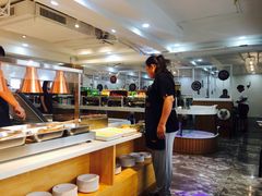 -鼎先生海鲜自助烤肉火锅(大学城店)