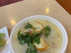 招牌艇仔粥-点都德(汇盈广场店)