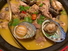 东海鲍鱼煨土鸡-望湘园·洞庭渔宴(浦江欢乐颂店)