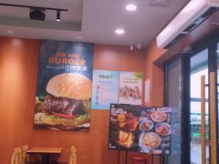 景观位-魏斯理汉堡(西安沣东吾悦店)