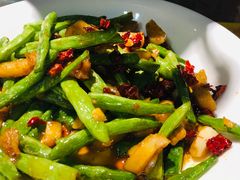 四季豆爱洋芋崽-渔乡米香·剁椒鱼头(四方坪店)