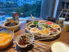 -包整·丝娃娃(一览甲秀楼风景店)