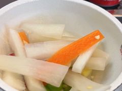 -周周有辣火锅馆(玖耀里店)