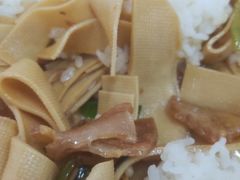 -北大学一食堂