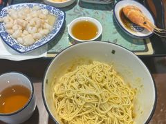 -百年老字号·观振兴蟹黄面·三虾面·苏式面(观前街富仁坊巷店)