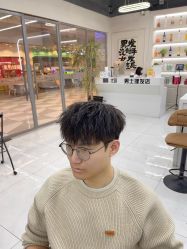 -尤司男士国潮理发馆