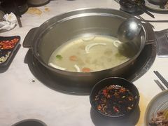 -狐狸爱上椰子鸡(滨江星光大道店)