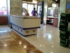 自助取餐区-腾格勒烤羊腿