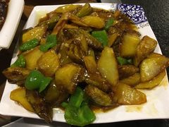 -关东情主题文化演艺餐厅