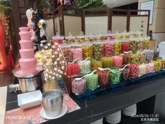 -朗丽兹自助餐厅
