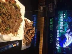 温莎KTV量贩(珠江路店)-温莎KTV(珠江路店)