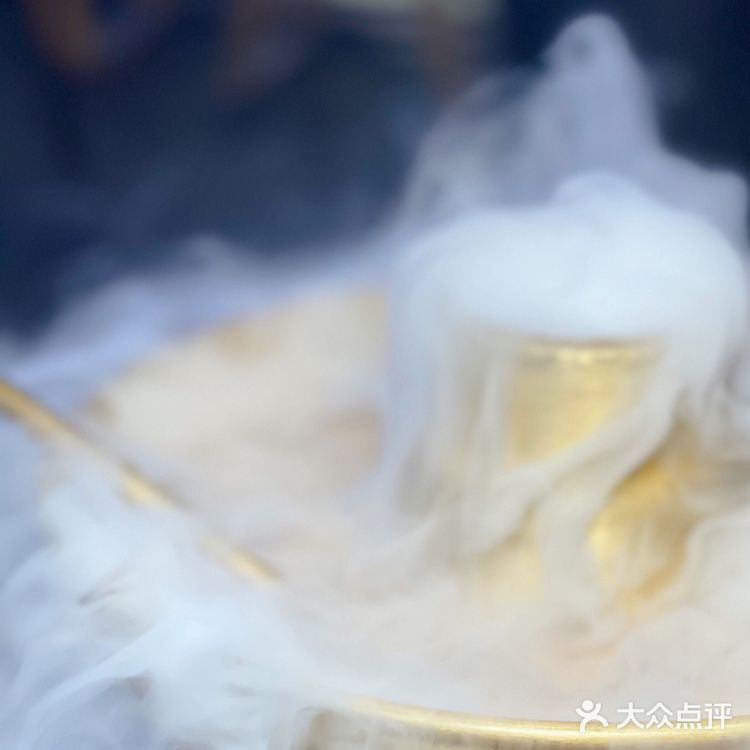 我的妈呀~这家火锅店居然七年都不涨价