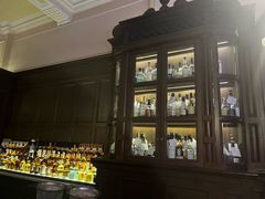 -LONG BAR 廊吧(外滩华尔道夫酒店)