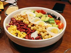 主厨推荐沙拉-Ambra Haus琥珀屋精酿餐厅(宝山店)