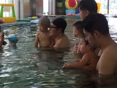 -BlueBubble蓝泡泡婴幼儿游泳会所(合川路店)